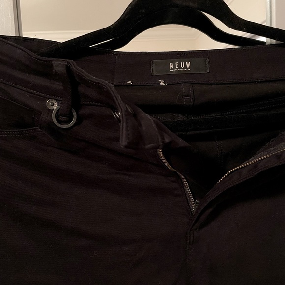 Black mid rise skinny stretch super comfy and stylish new - Picture 1 of 4